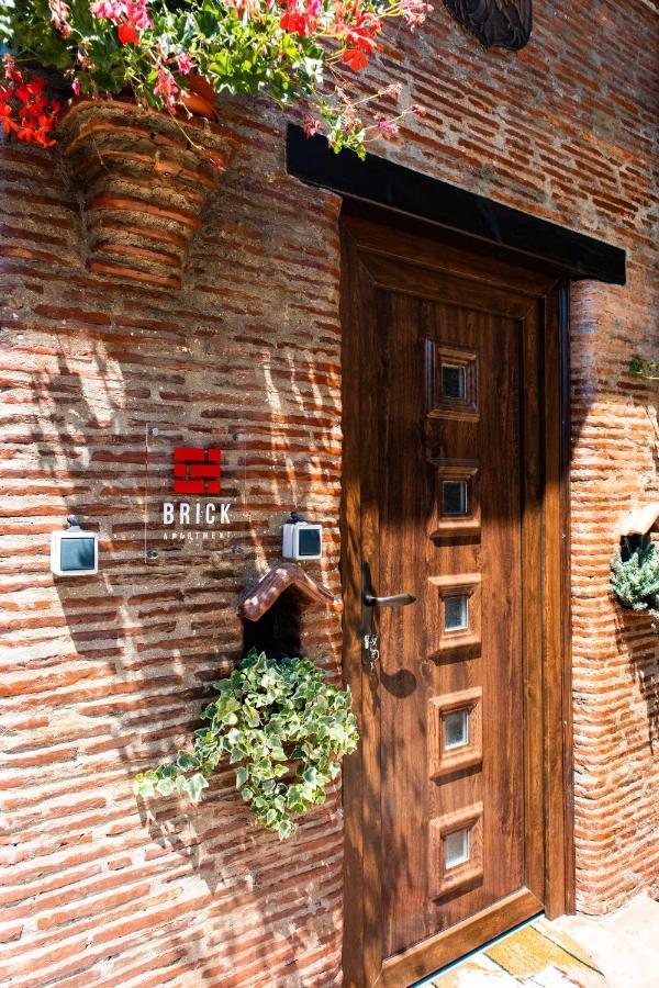 Brick Apartment Баина-Башта Экстерьер фото